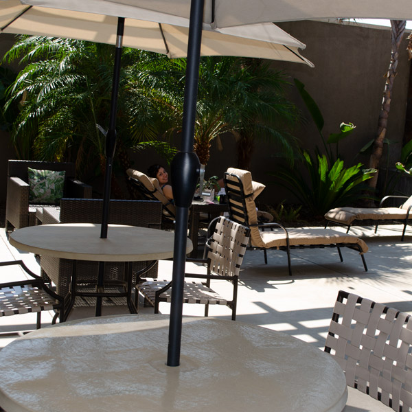 Diamond-Hills-Spa-Outdoor-Lounge